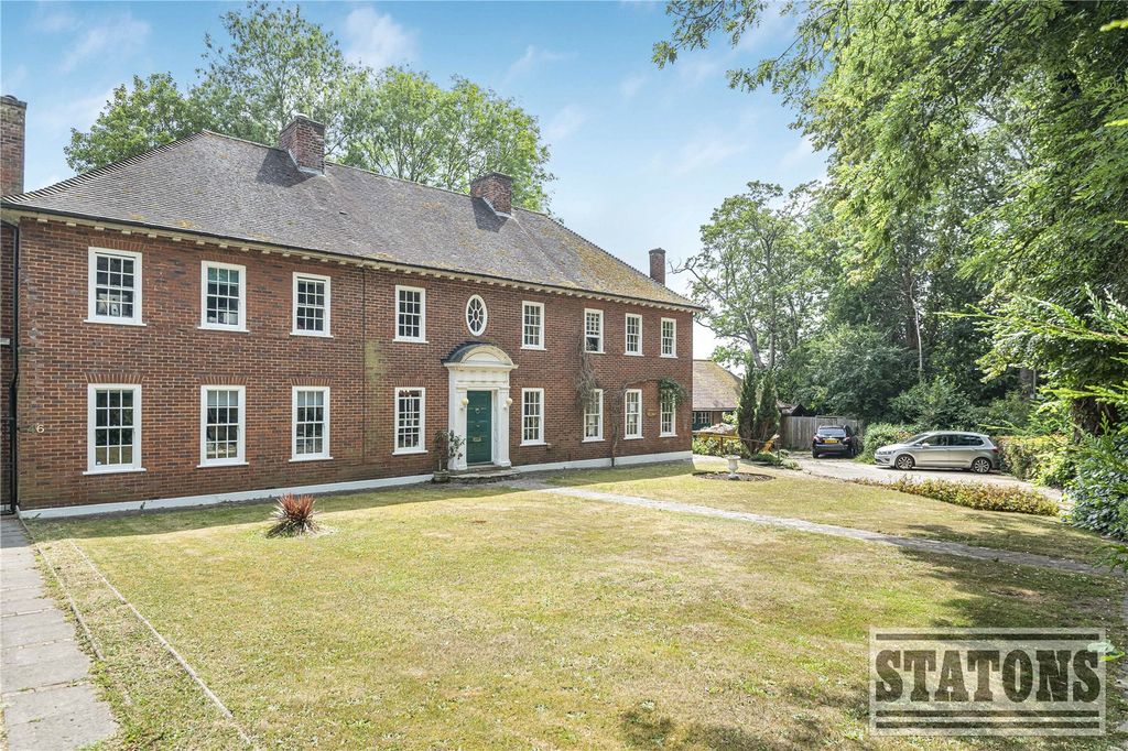 Property photo 2 of 27 Picture No. 34