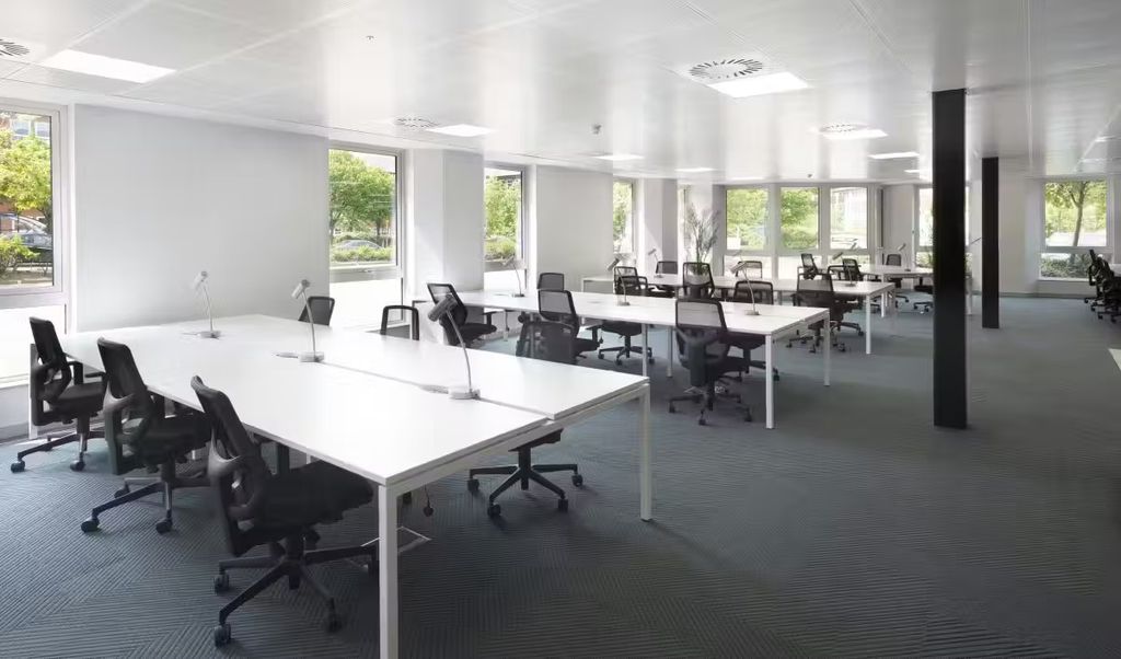 Property photo 2 of 14 Office