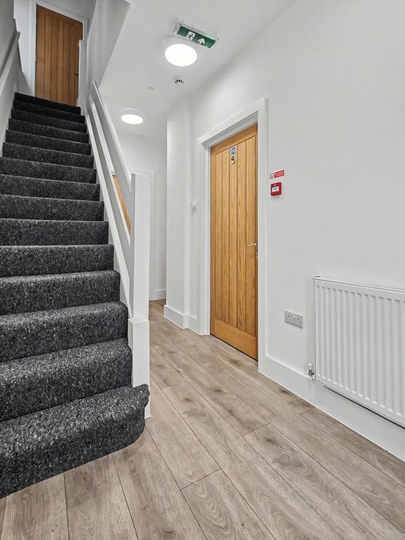 Property photo 2 of 4 Whippendell - Ground Floor Communal Area