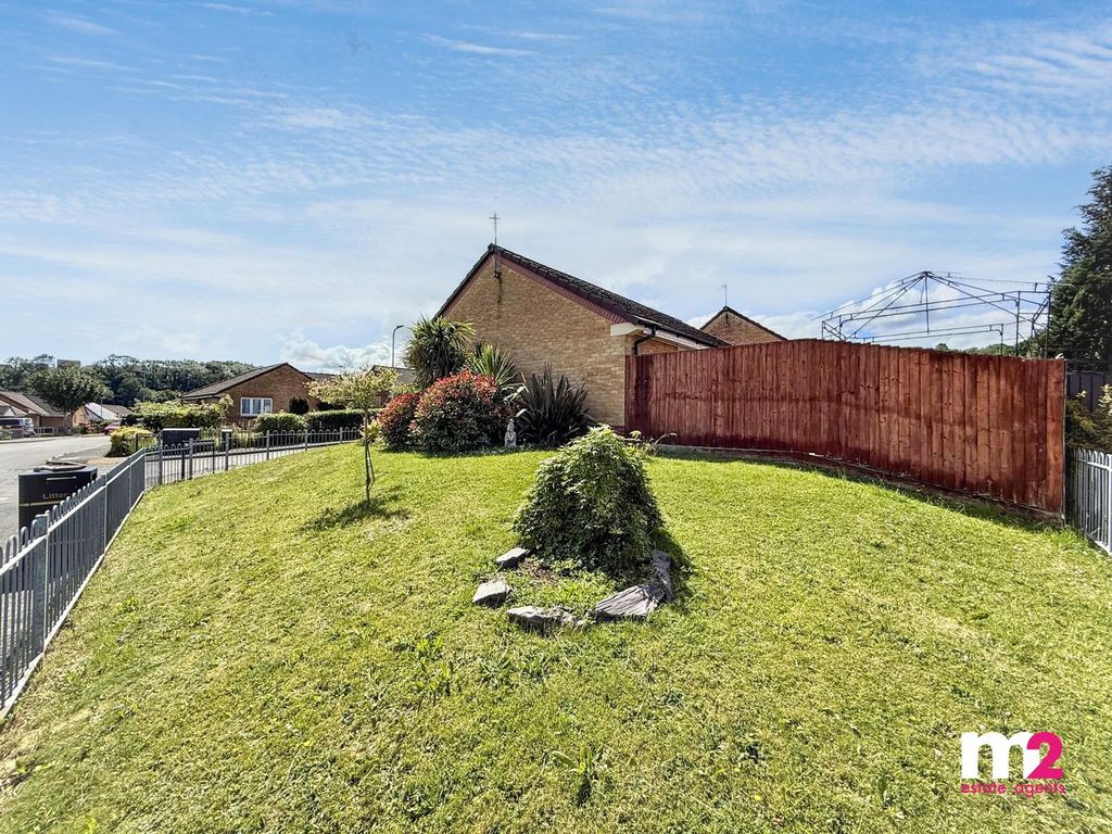 Property photo 3 of 23