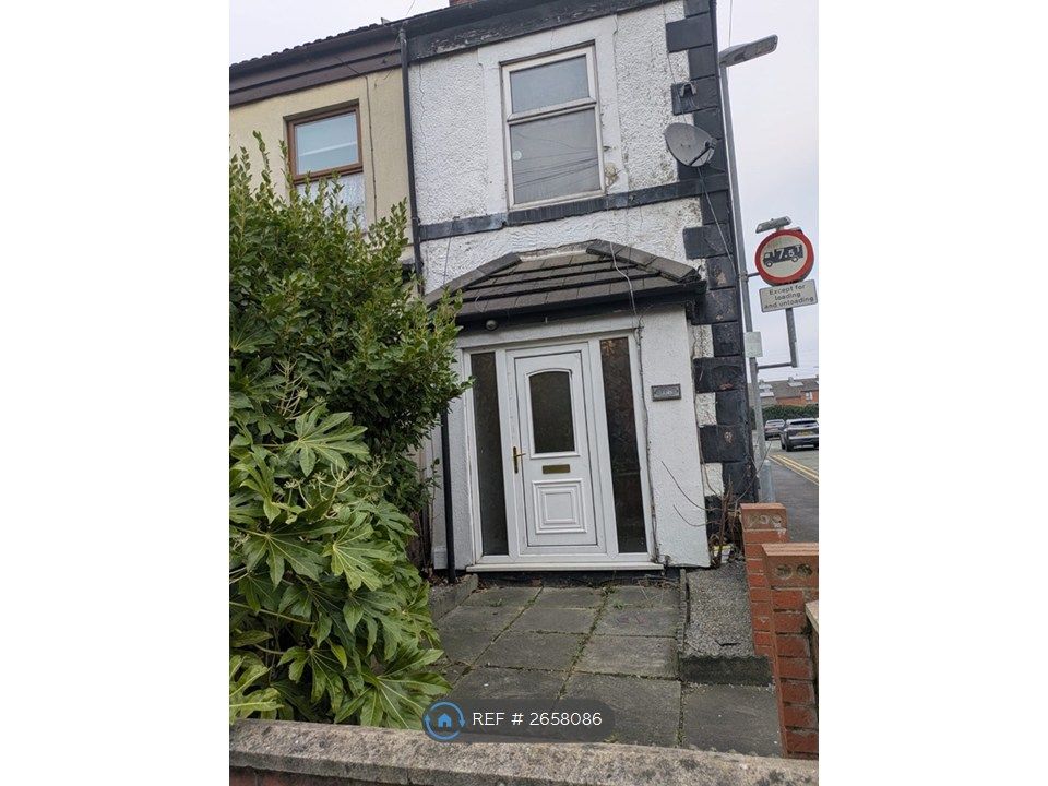 Property photo 2 of 23