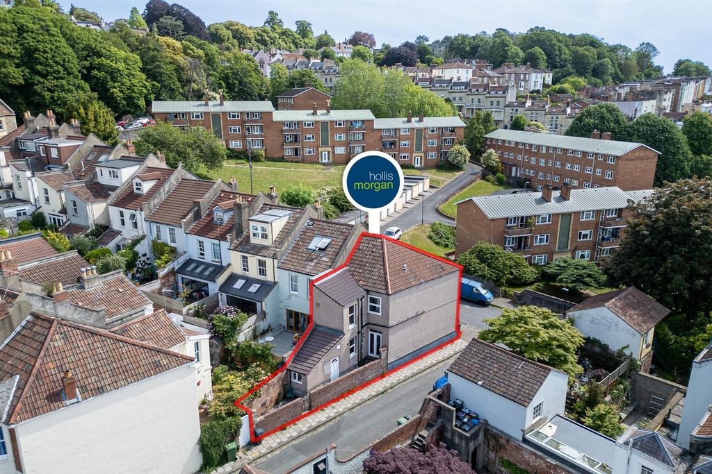 Property photo 3 of 38 11 St. Vincents Road, Clifton Wood, Bristol Bs8 4P