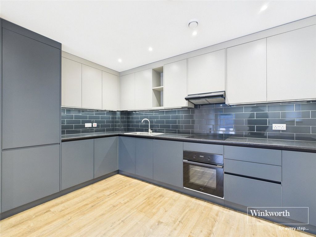 Property photo 2 of 9 Picture No. 08