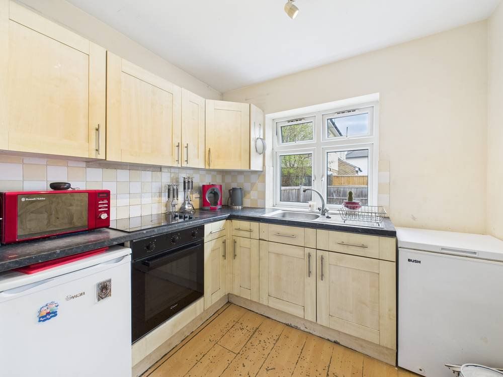 Property photo 3 of 11 Picture No. 06