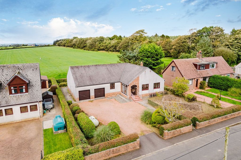Property photo 1 of 30
