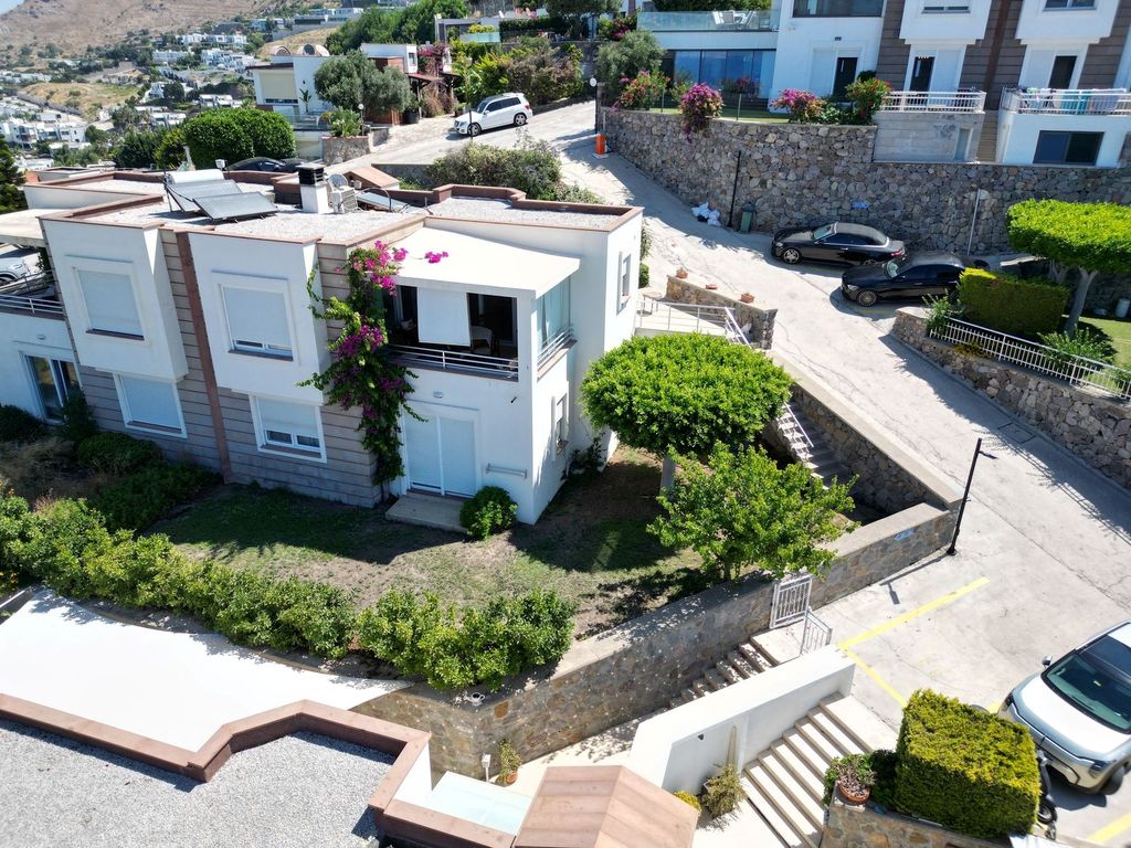 Property photo 2 of 24 Sea And Sunset View Reverse Duplex In Bodrum For Sale - Property And Private Garden