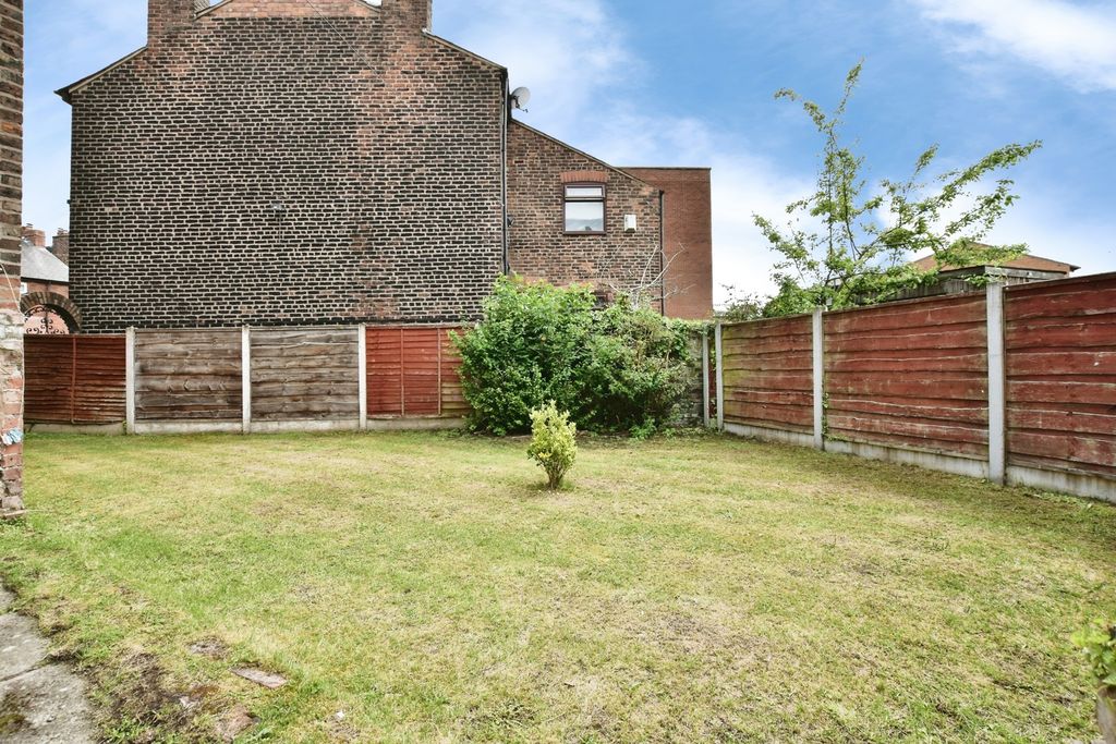 Property photo 2 of 19 Pbox-Img.Jpg