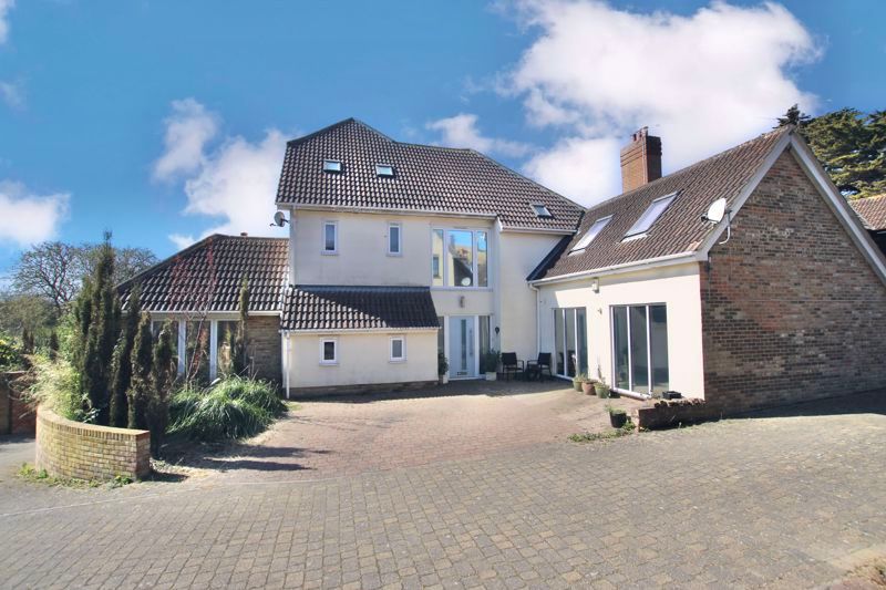 Property photo 1 of 20 Photo 20