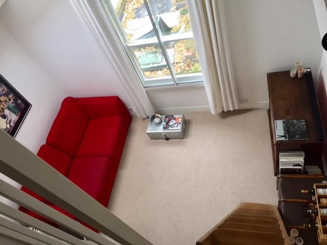 Property photo 3 of 12 Photo 2