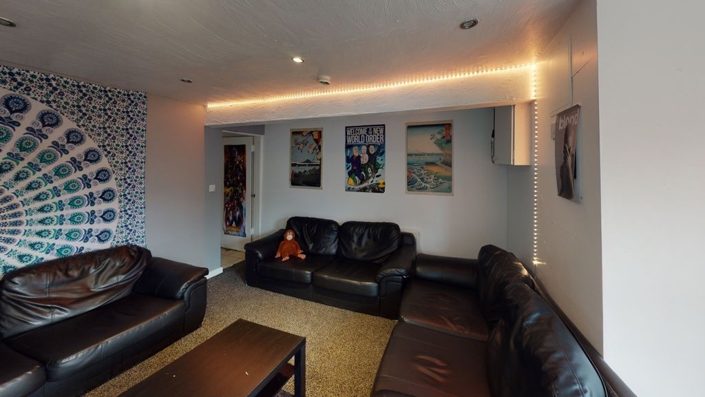 Property photo 1 of 14 Jpg