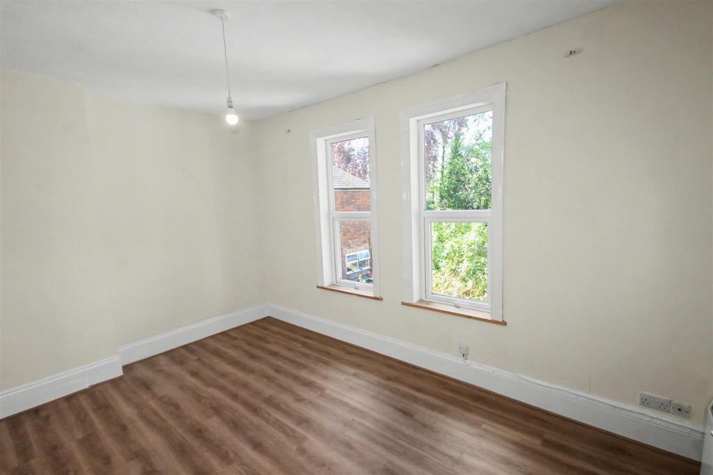 Property photo 2 of 10 Img_0333.Jpg