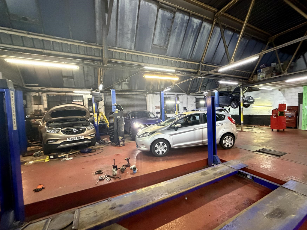 Property photo 2 of 7 Photo 1