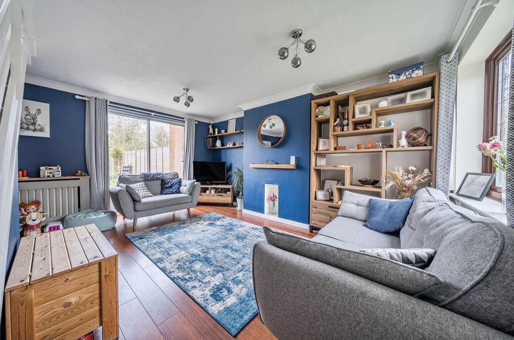 Property photo 2 of 15 1375097-3-690Ca8Ace9B81.Jpg