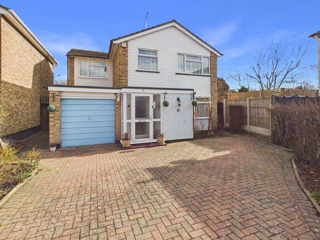 Property photo 1 of 14 Front