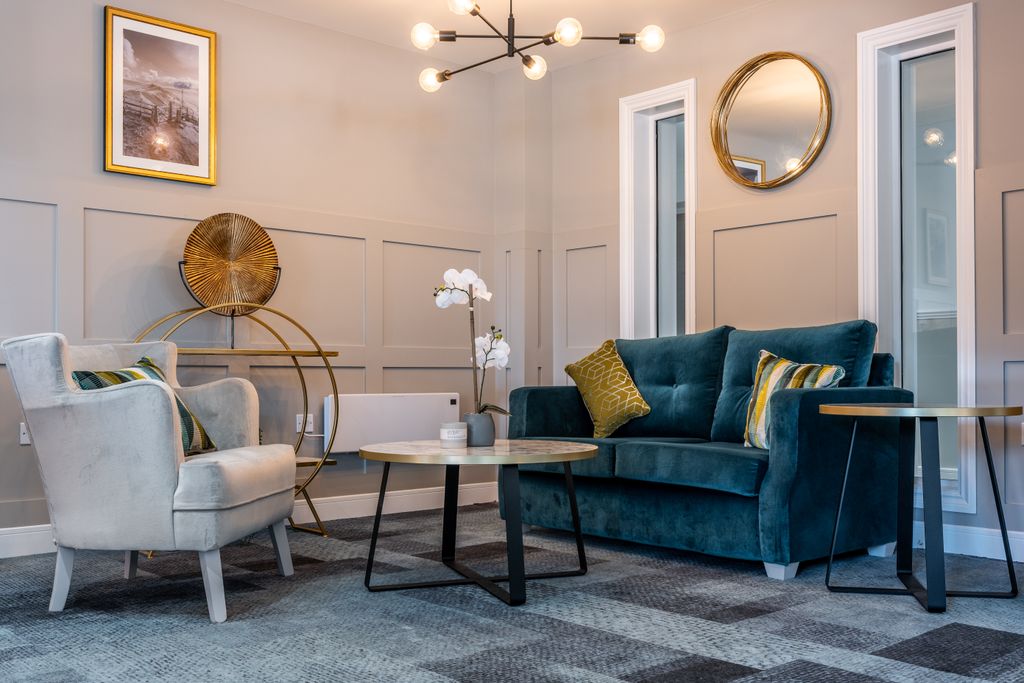 Property photo 3 of 15 Communal Lounge