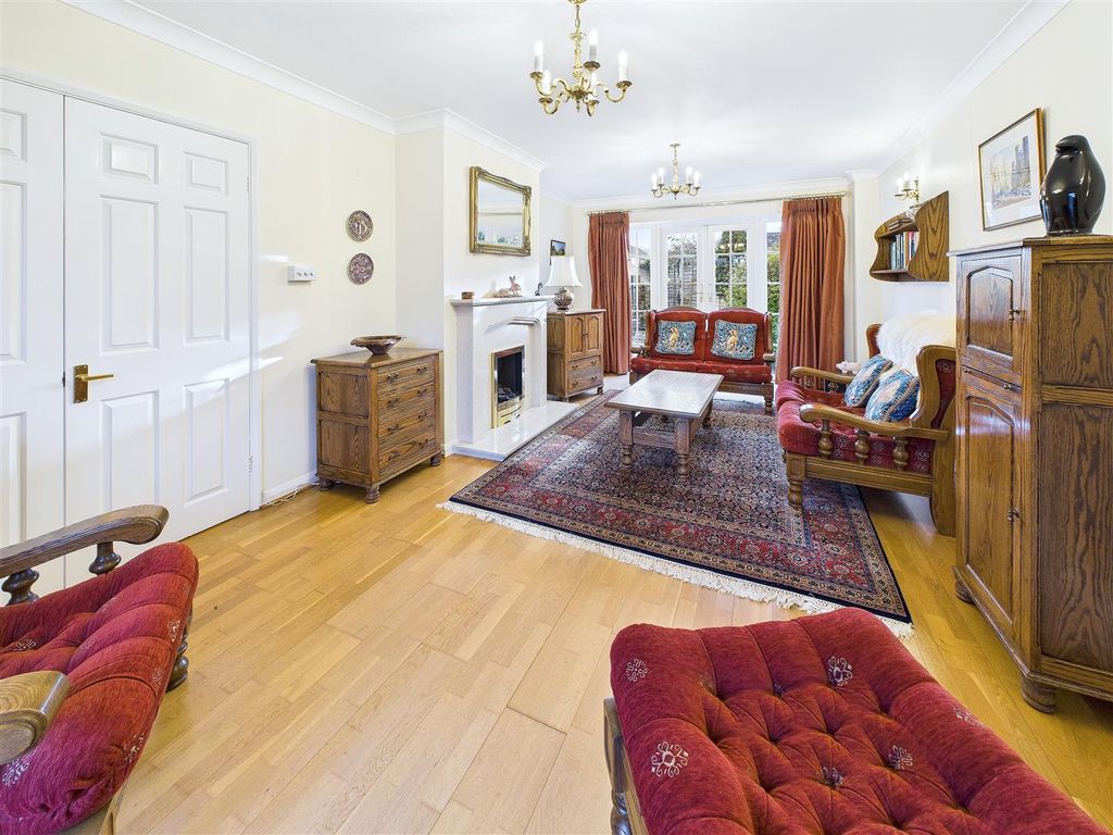 Property photo 3 of 23 Cam04854G0-Pr0155-Still005.Jpg