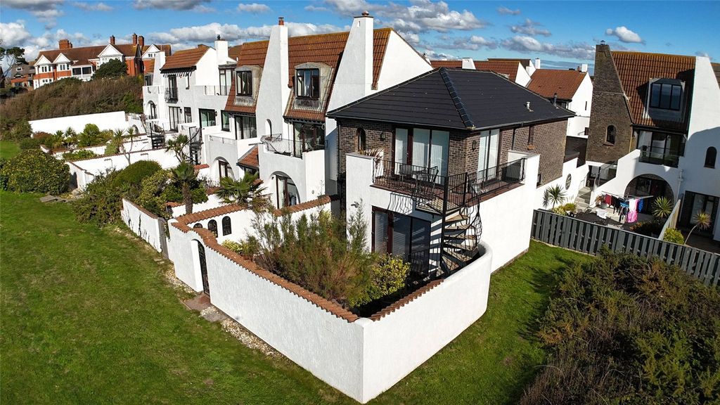 Property photo 1 of 38 Picture No. 58