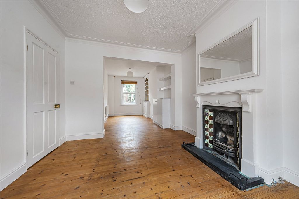 Property photo 3 of 15 Picture No. 07