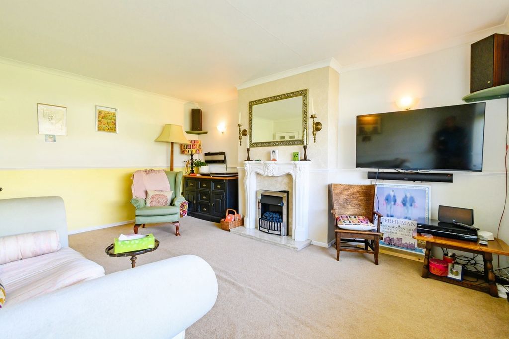 Property photo 2 of 34 Pbox-Img.Jpg