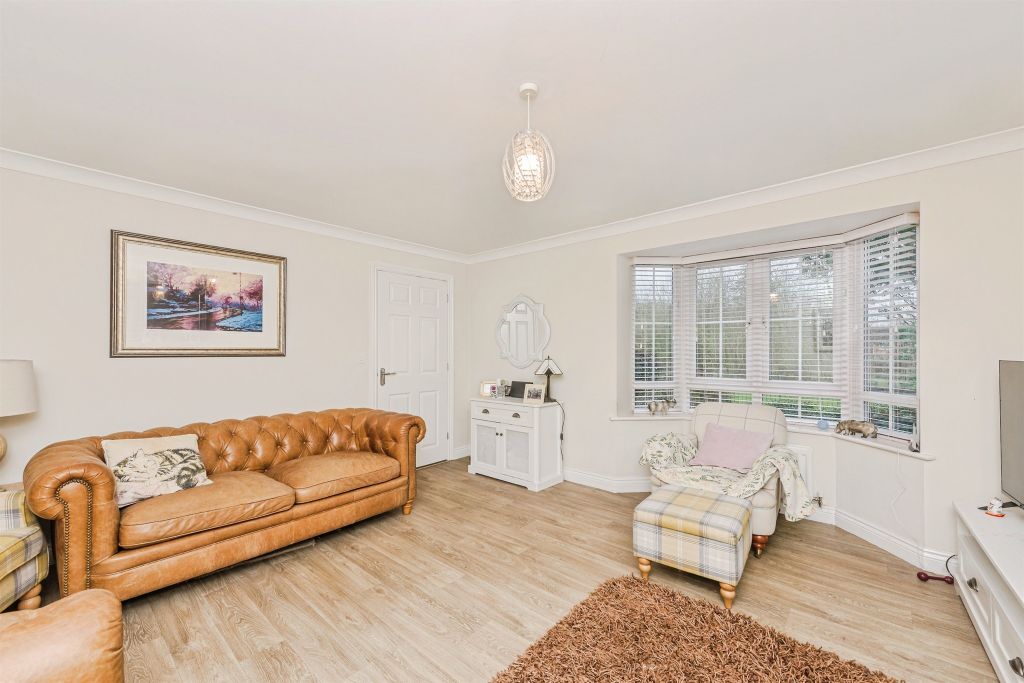 Property photo 2 of 25