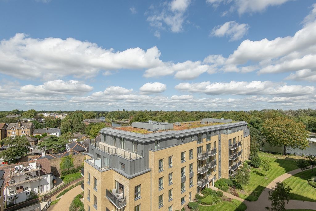 Property photo 1 of 15 45-Haymarket-Hous...