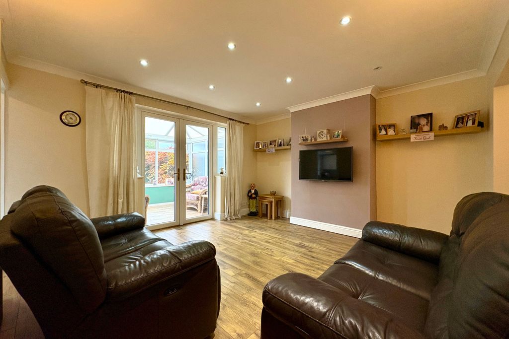 Property photo 3 of 15 Img_6362.Jpeg