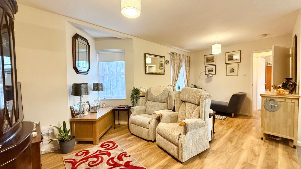 Property photo 3 of 11 Lounge/Kitchen/Dining Room