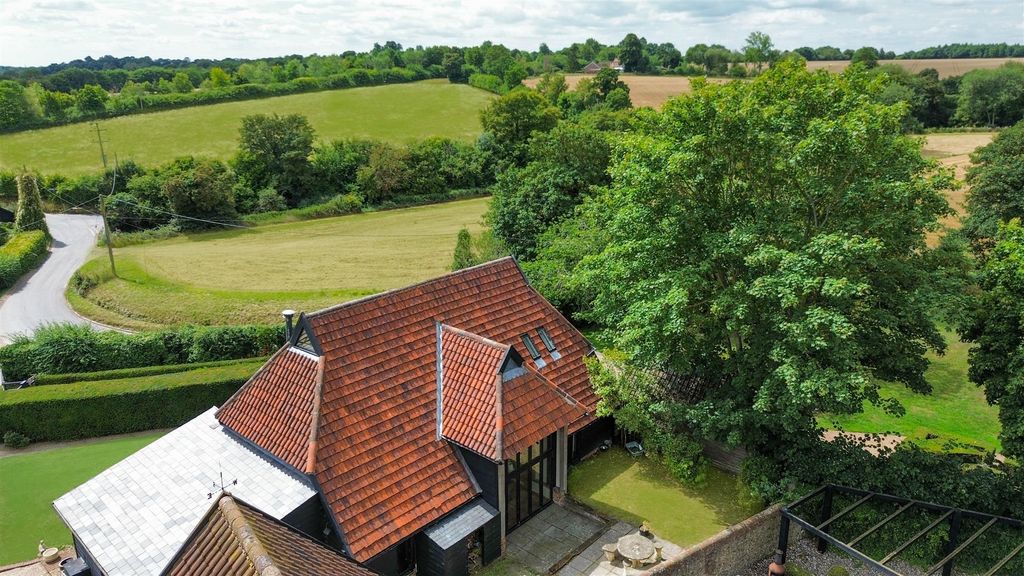 Property photo 3 of 19