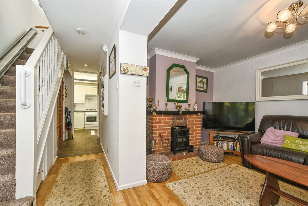 Property photo 2 of 16