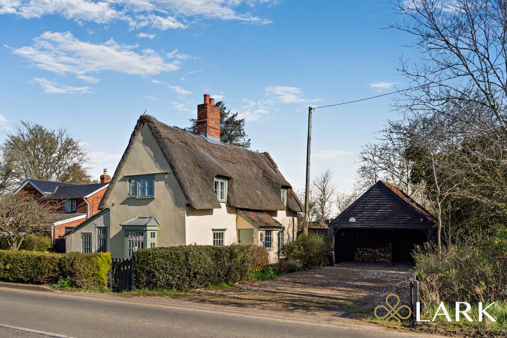 Property photo 2 of 20 8682638-Exteriorwm01v2-800