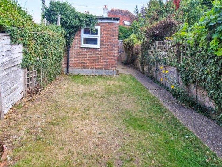 Property photo 2 of 12