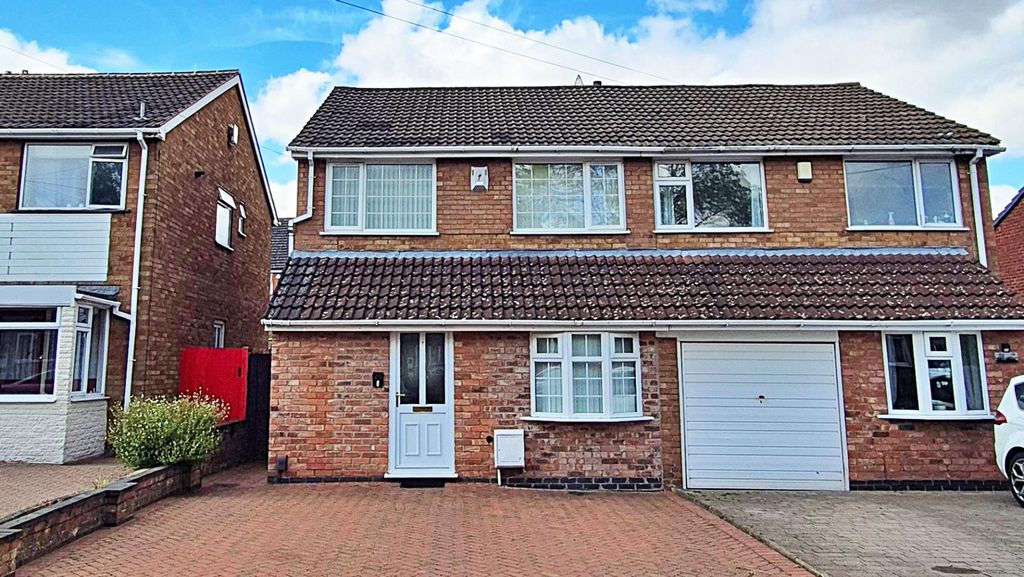 Property photo 3 of 18 7 Front.Png