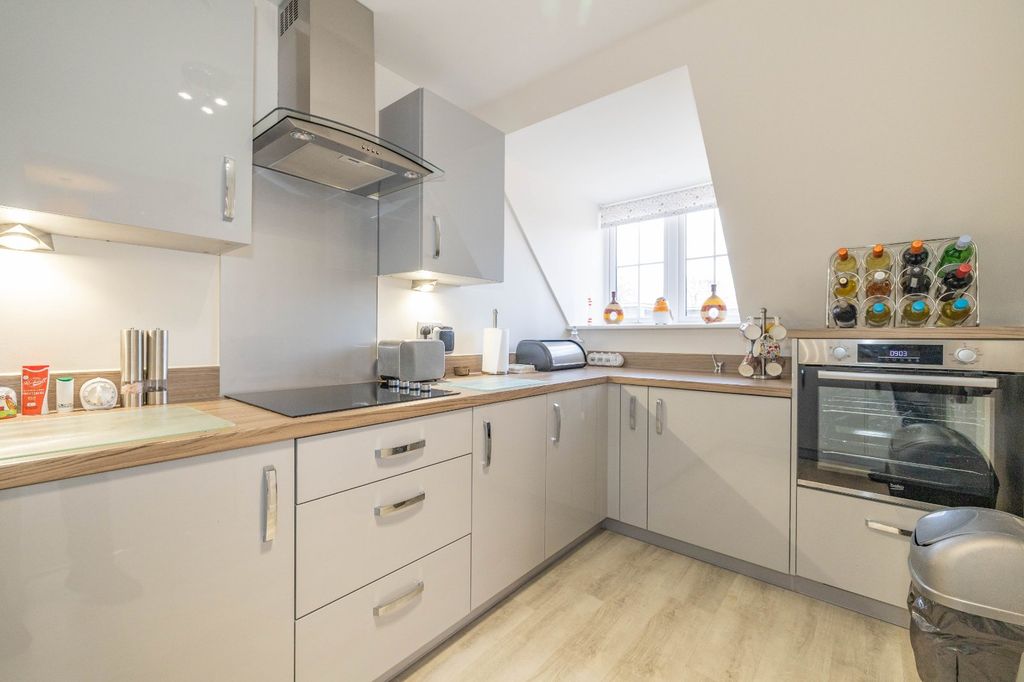 Property photo 3 of 13 Picture 3