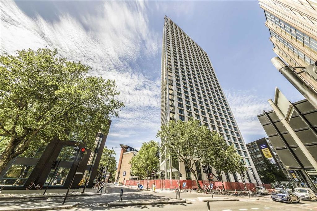 Property photo 1 of 6