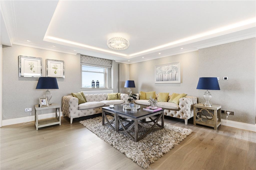 Property photo 1 of 14 Reception Room