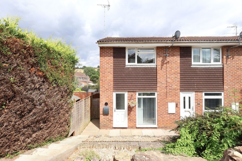 Property photo 1 of 14