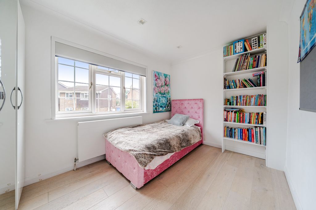 Additional image 8 of 5 bed detached house for saleDrummond Close, Haywards Heath RH16
