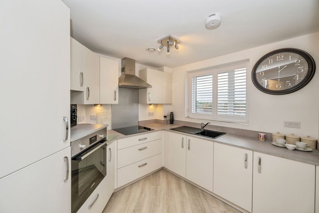 Additional image 15 of 2 bed flat for saleStowe Place, Lichfield WS13