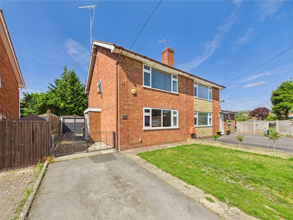 Property photo 1 of 14 Picture No. 02
