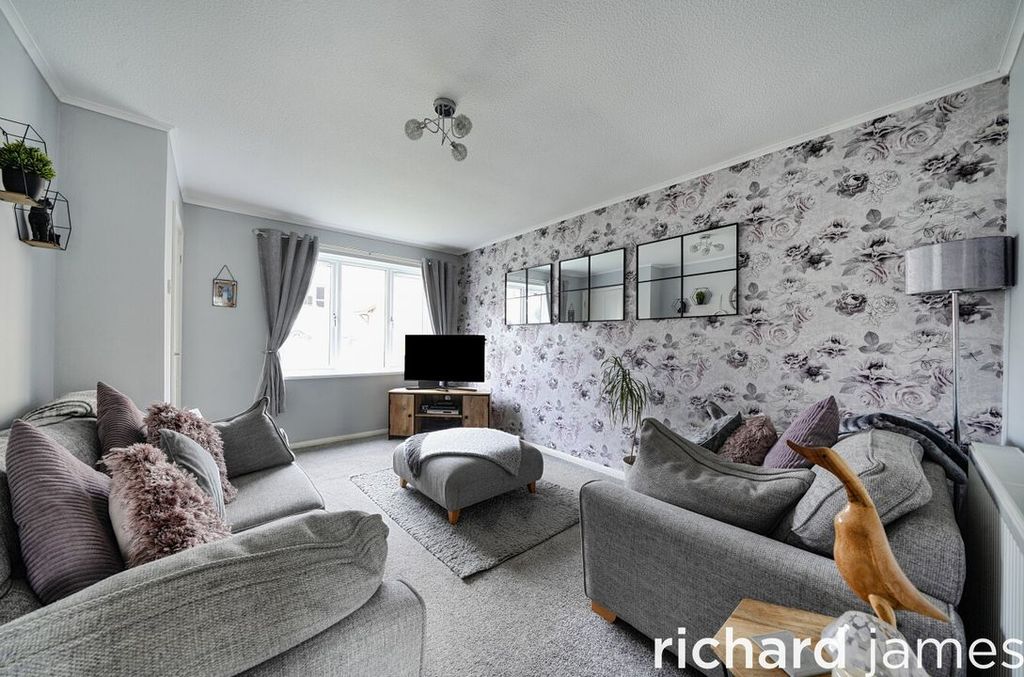 Property photo 2 of 14 A06d9B2A0E6E475Db831E6Ca671Eee5c