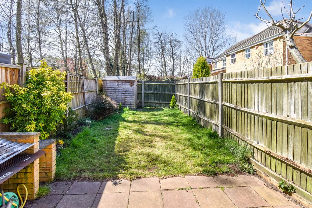 Property photo 2 of 12 Picture No. 15