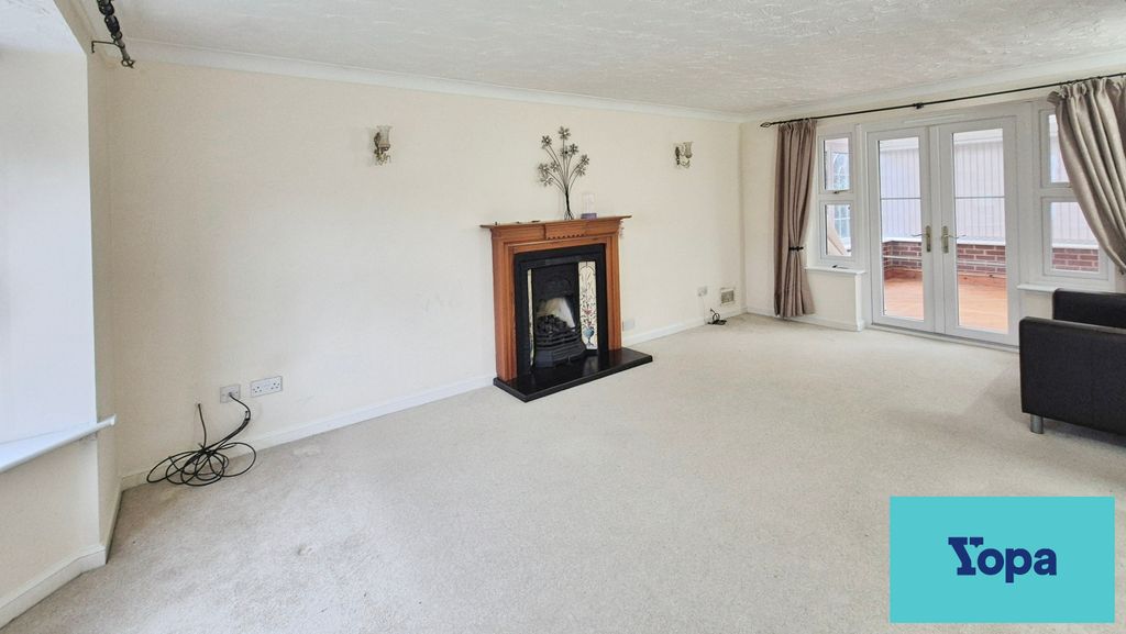 Property photo 3 of 28 89A34293-1000093343