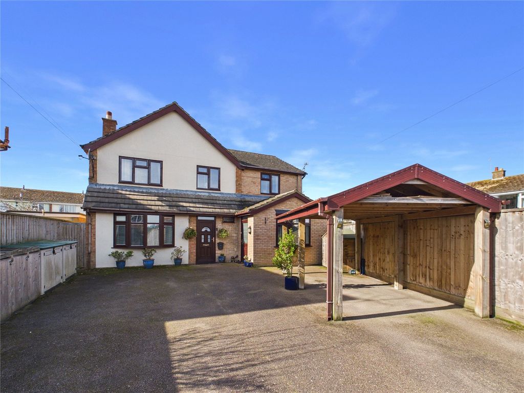 Property photo 1 of 29 Picture No. 02