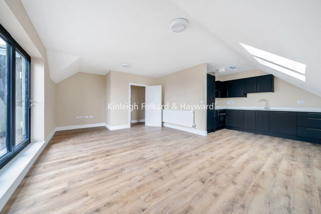 Property photo 1 of 8 9F4F3713-79c1-4A23-B