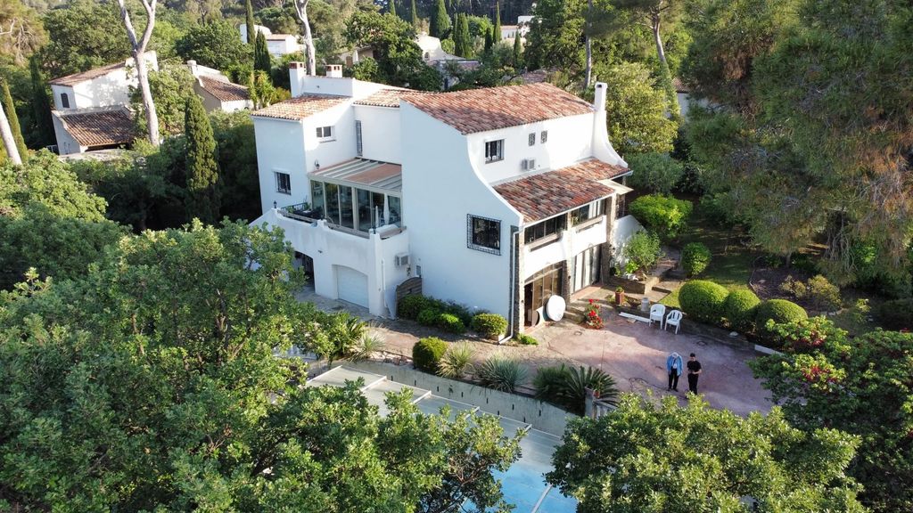 Property photo 1 of 7