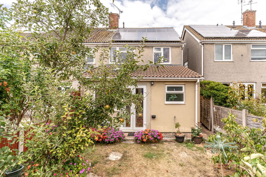 Property photo 2 of 16 A7403075-17