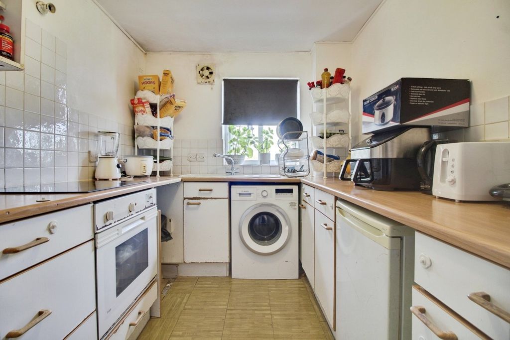 Additional image 4 of 2 bed flat for saleCreamery Court, Letchworth Garden City SG6