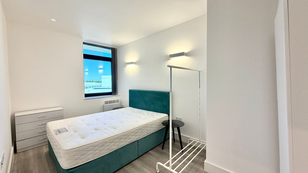 Property photo 3 of 11 Bedroom