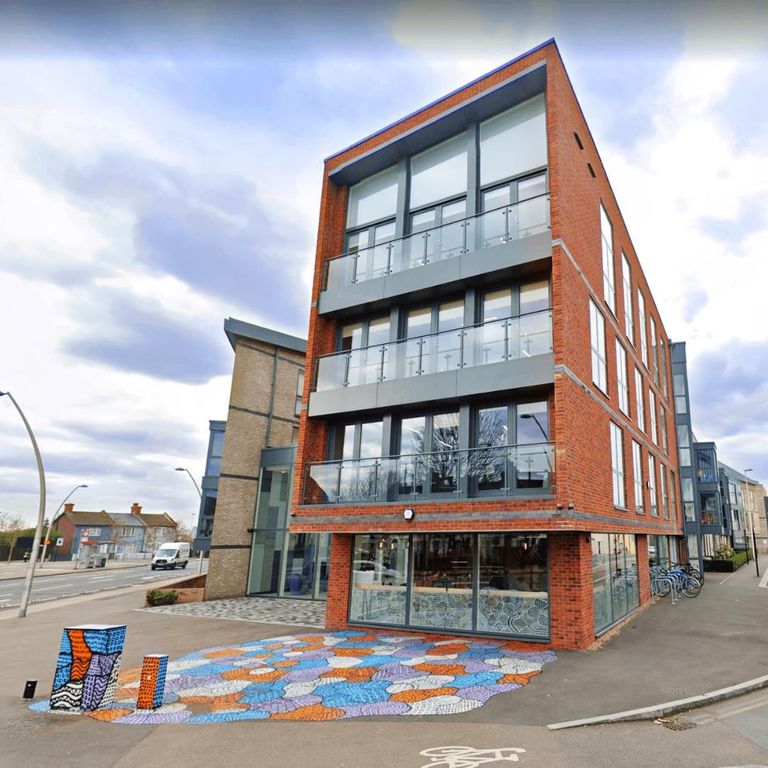 Property photo 1 of 17 9.Png