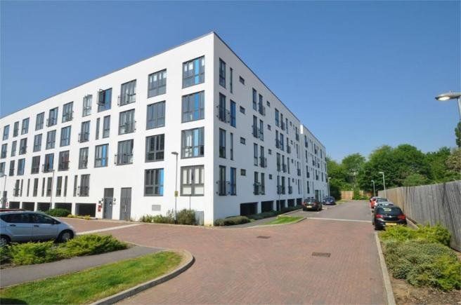 2 bed flat for sale Peartree